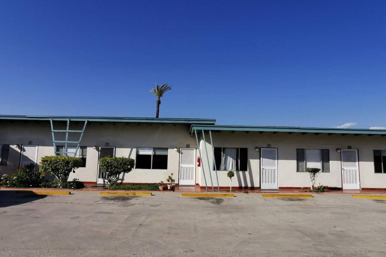 Capital O Hotel America Ensenada Exterior foto